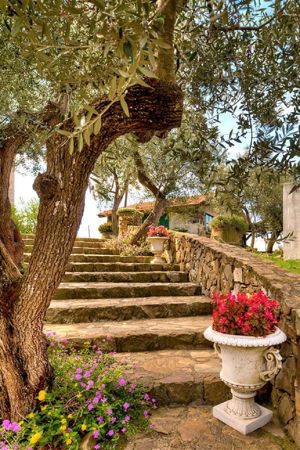 Casale La Torre Villa มัสซาลูเบรนเซ ภายนอก รูปภาพ