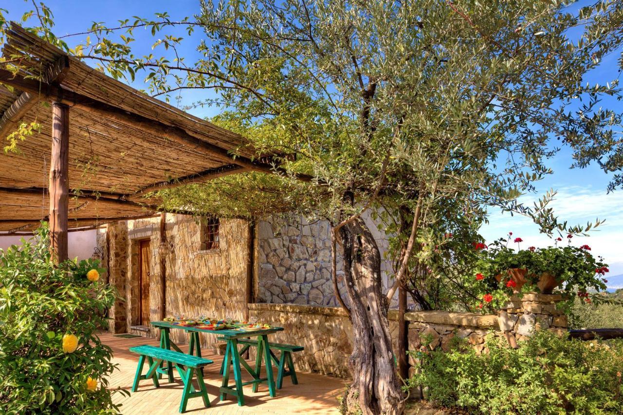 Casale La Torre Villa มัสซาลูเบรนเซ ภายนอก รูปภาพ
